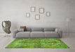 Machine Washable Persian Green Traditional Area Rugs in a Living Room,, wshtr3024grn