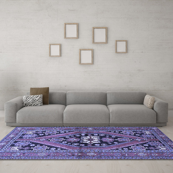 Machine Washable Persian Blue Traditional Rug in a Living Room, wshtr3029blu