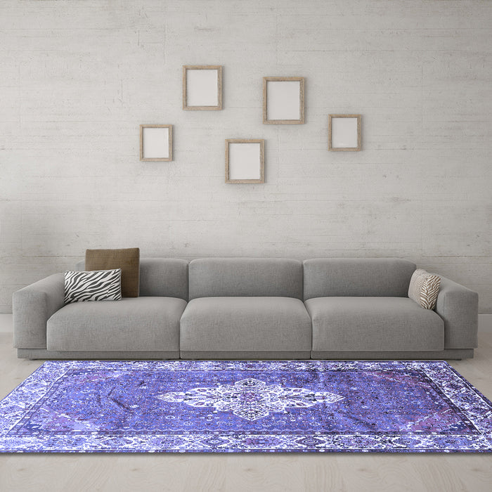 Machine Washable Medallion Blue Traditional Rug in a Living Room, wshtr302blu