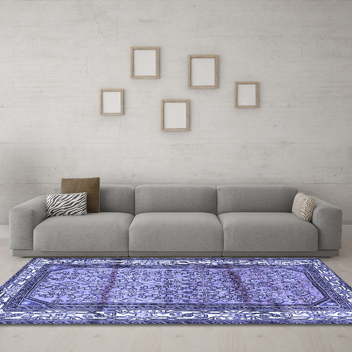 Machine Washable Persian Blue Traditional Rug in a Living Room, wshtr3030blu