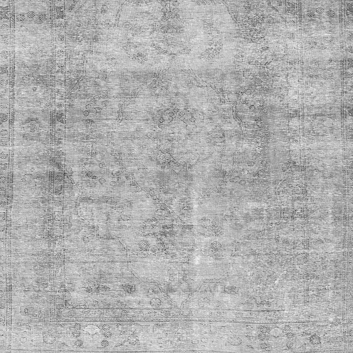 Round Machine Washable Persian Gray Traditional Rug, wshtr3035gry