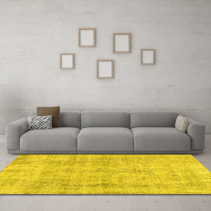 Machine Washable Persian Yellow Traditional Rug in a Living Room, wshtr3035yw