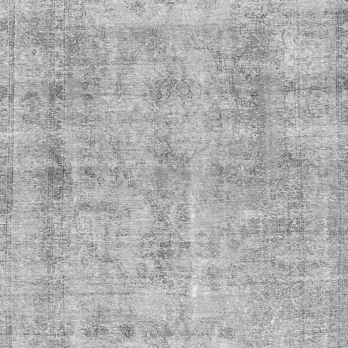 Serging Thickness of Machine Washable Persian Gray Traditional Rug, wshtr3035gry