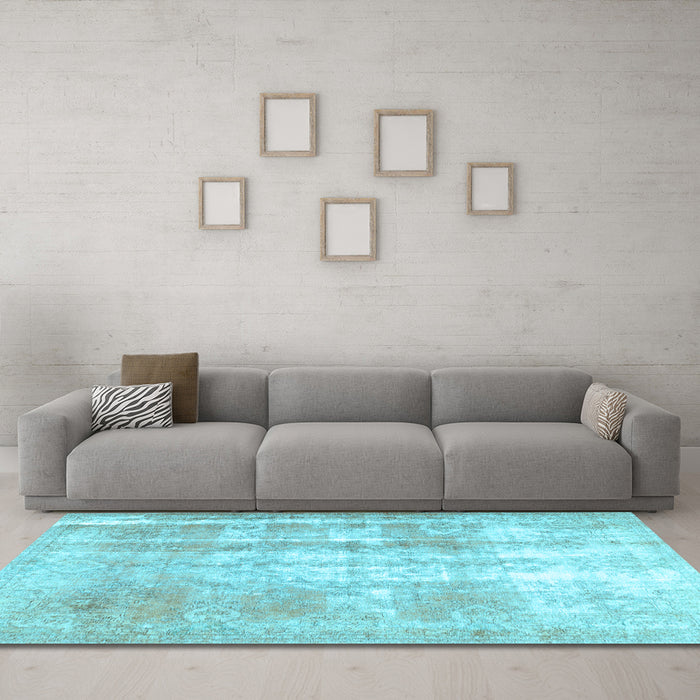 Machine Washable Persian Light Blue Traditional Rug in a Living Room, wshtr3037lblu