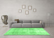 Machine Washable Persian Emerald Green Traditional Area Rugs in a Living Room,, wshtr3037emgrn