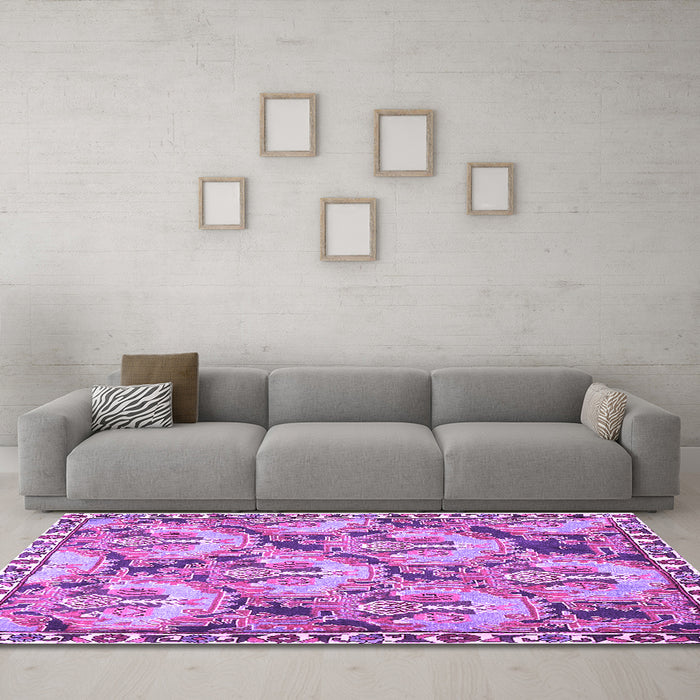 Machine Washable Animal Purple Traditional Area Rugs in a Living Room, wshtr303pur