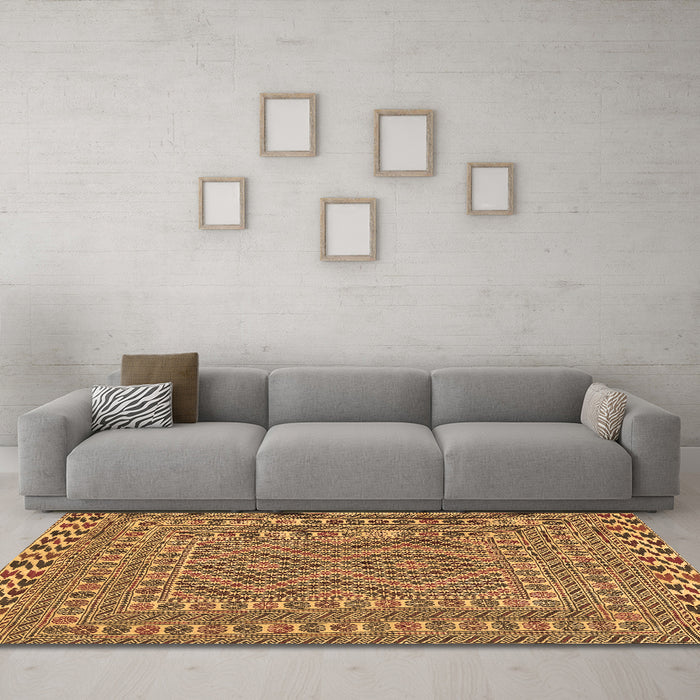 Machine Washable Persian Brown Traditional Rug in a Living Room,, wshtr3040brn