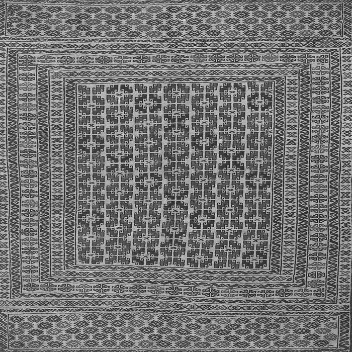 Round Machine Washable Persian Gray Traditional Rug, wshtr3042gry