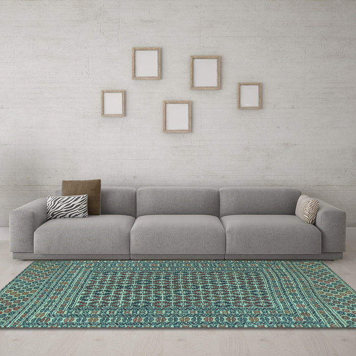 Machine Washable Persian Light Blue Traditional Rug in a Living Room, wshtr3042lblu