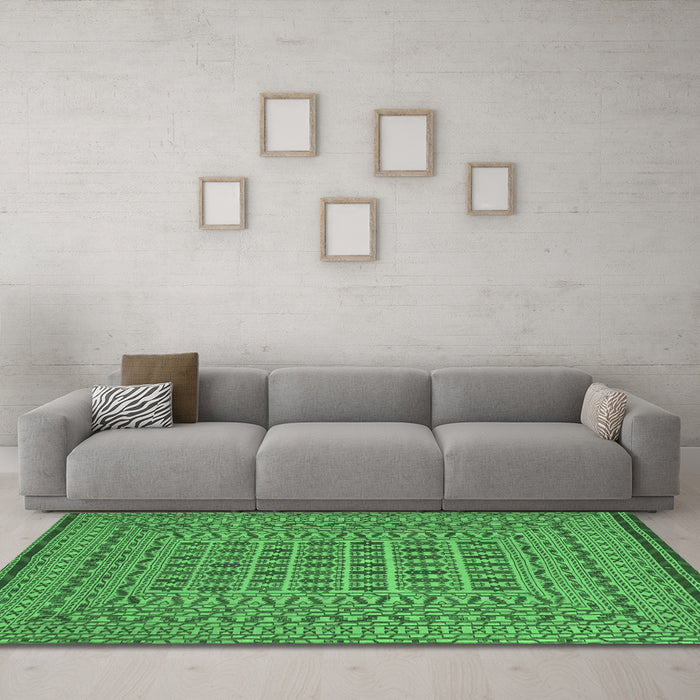 Machine Washable Southwestern Emerald Green Country Area Rugs in a Living Room,, wshtr3044emgrn
