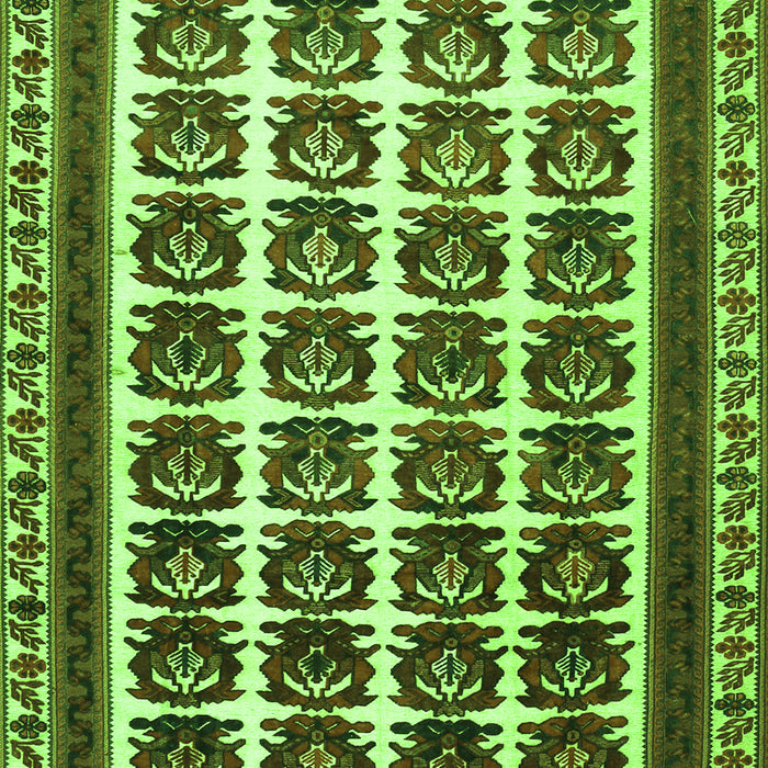 Serging Thickness of Machine Washable Persian Green Traditional Area Rugs, wshtr3049grn