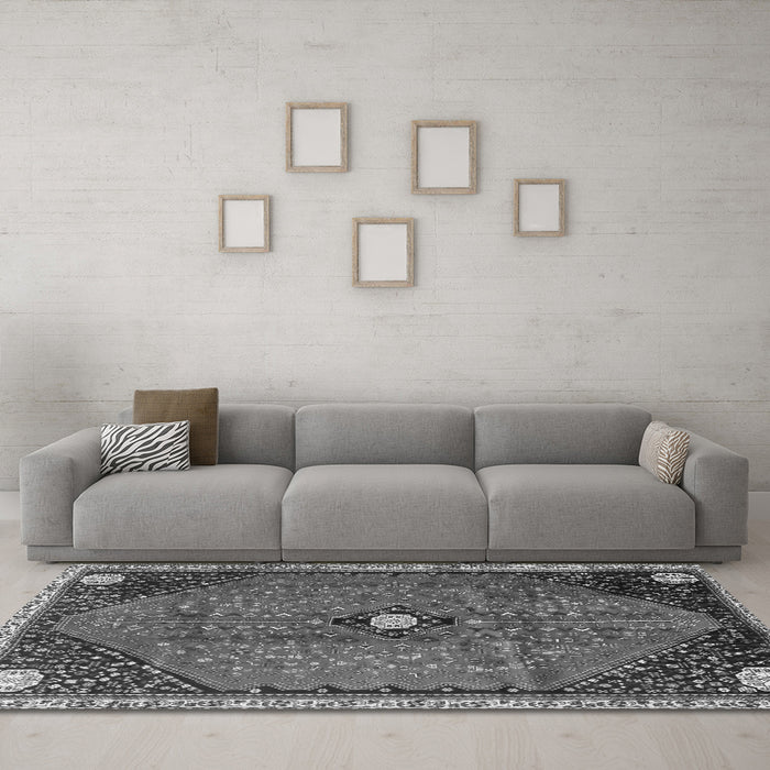 Machine Washable Persian Gray Traditional Rug in a Living Room,, wshtr3050gry