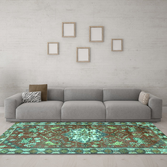 Machine Washable Animal Turquoise Traditional Area Rugs in a Living Room,, wshtr3052turq