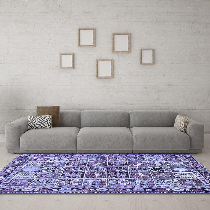 Machine Washable Persian Blue Traditional Rug in a Living Room, wshtr3053blu