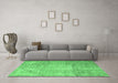 Machine Washable Persian Emerald Green Traditional Area Rugs in a Living Room,, wshtr3054emgrn