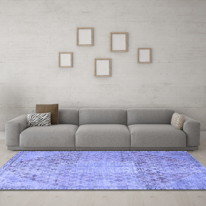 Machine Washable Persian Blue Traditional Rug in a Living Room, wshtr3054blu