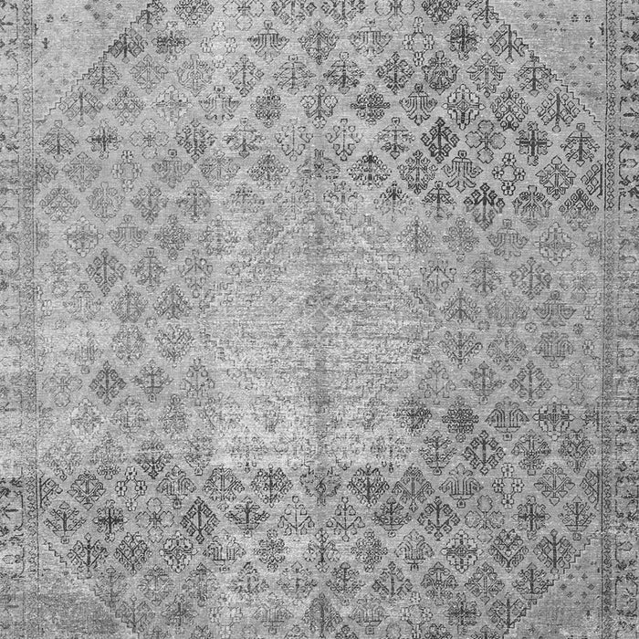 Serging Thickness of Machine Washable Persian Gray Traditional Rug, wshtr3054gry