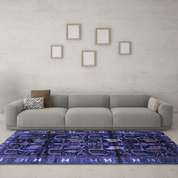 Machine Washable Persian Blue Traditional Rug in a Living Room, wshtr3056blu