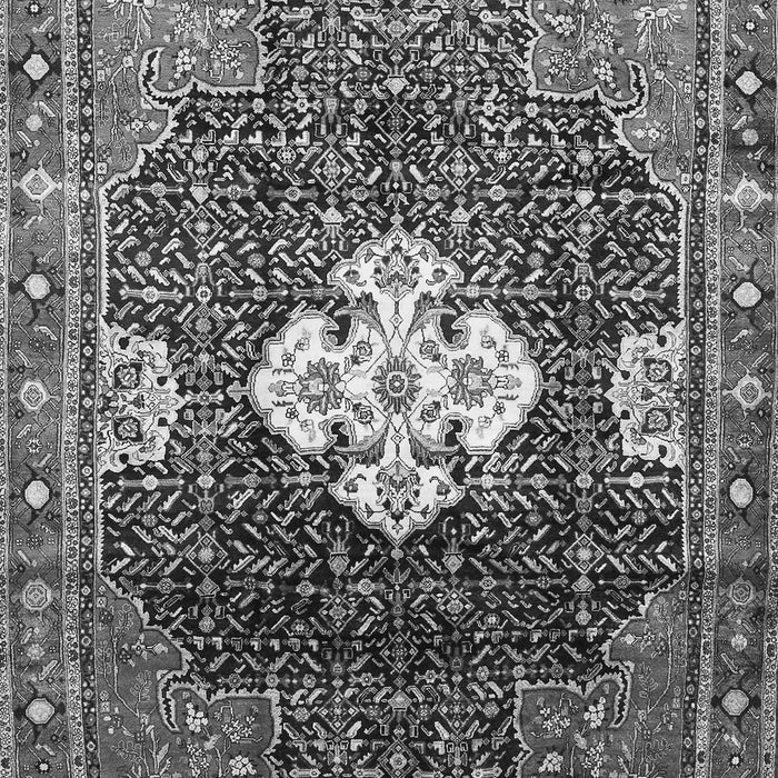 Serging Thickness of Machine Washable Persian Gray Traditional Rug, wshtr305gry