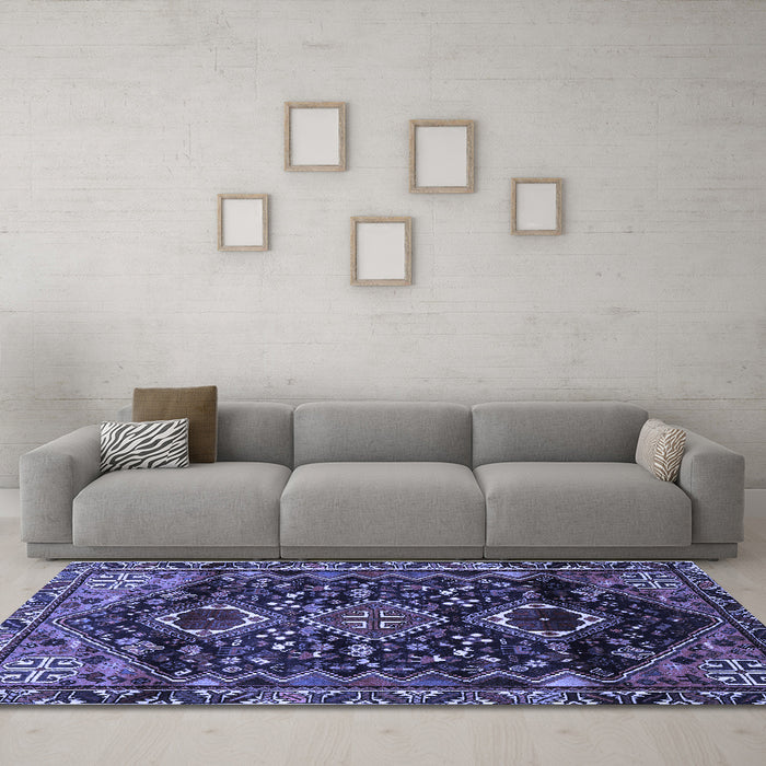 Machine Washable Persian Blue Traditional Rug in a Living Room, wshtr3062blu