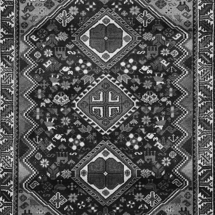 Serging Thickness of Machine Washable Persian Gray Traditional Rug, wshtr3062gry
