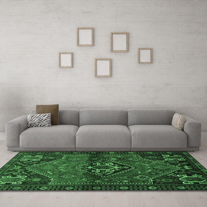 Machine Washable Persian Emerald Green Traditional Area Rugs in a Living Room,, wshtr3066emgrn