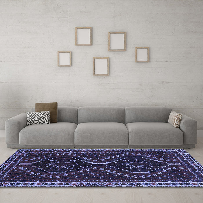 Machine Washable Persian Blue Traditional Rug in a Living Room, wshtr3067blu