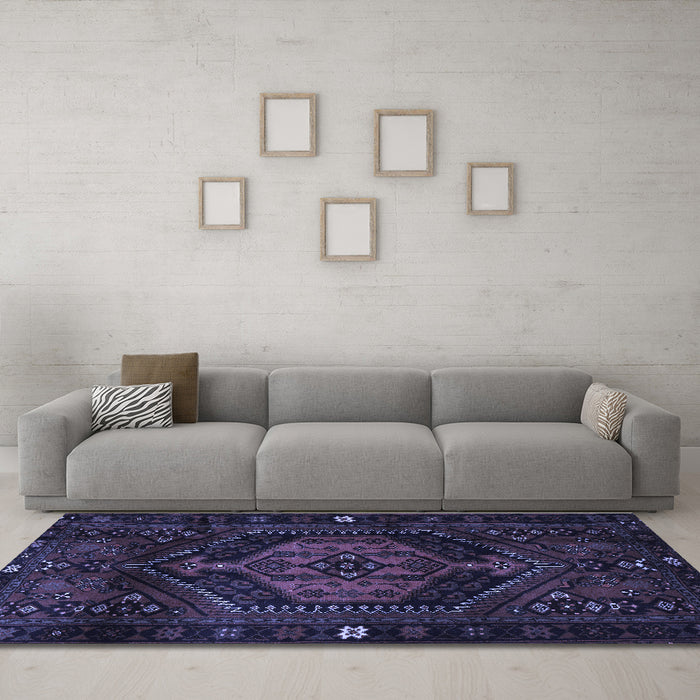 Machine Washable Persian Blue Traditional Rug in a Living Room, wshtr3070blu