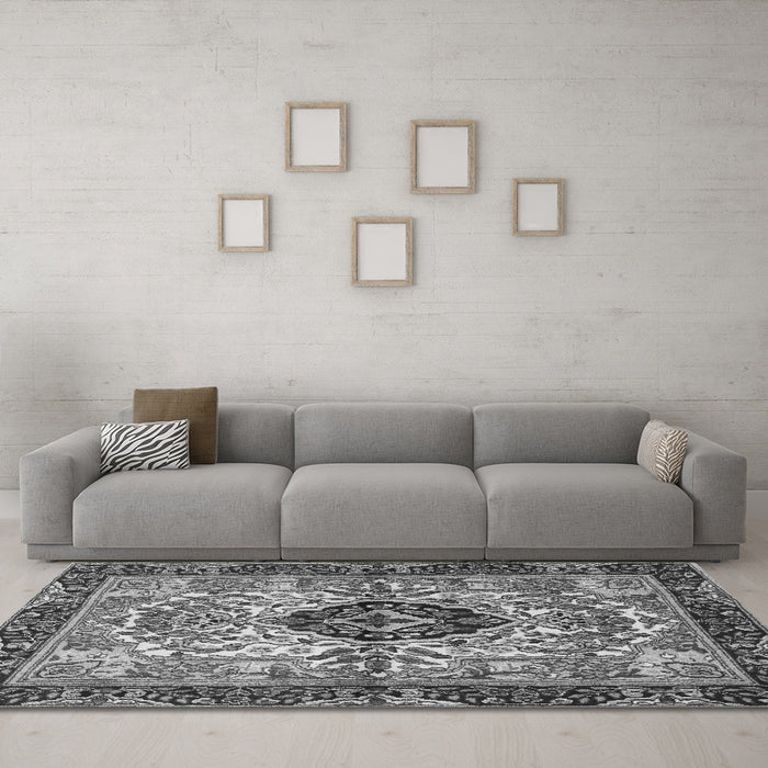 Machine Washable Persian Gray Traditional Rug in a Living Room,, wshtr3071gry