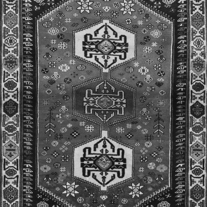 Serging Thickness of Machine Washable Persian Gray Traditional Rug, wshtr3080gry