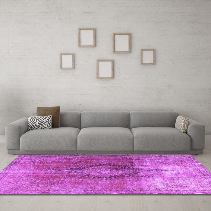 Machine Washable Persian Purple Traditional Area Rugs in a Living Room, wshtr3081pur