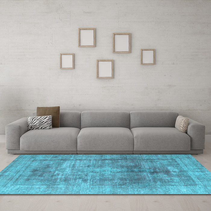 Machine Washable Persian Light Blue Traditional Rug in a Living Room, wshtr3082lblu