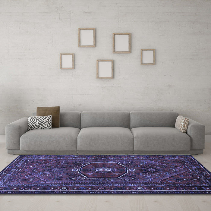 Machine Washable Persian Blue Traditional Rug in a Living Room, wshtr3083blu