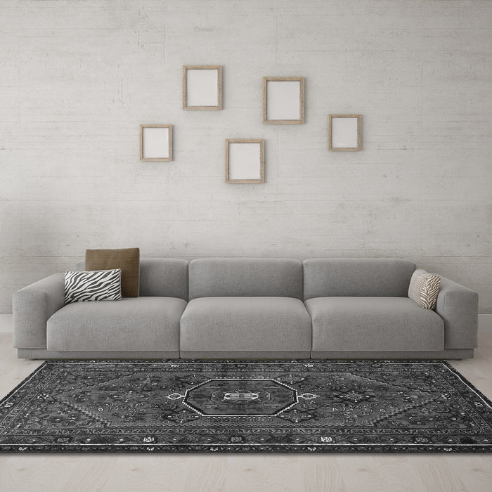 Machine Washable Persian Gray Traditional Rug in a Living Room,, wshtr3083gry