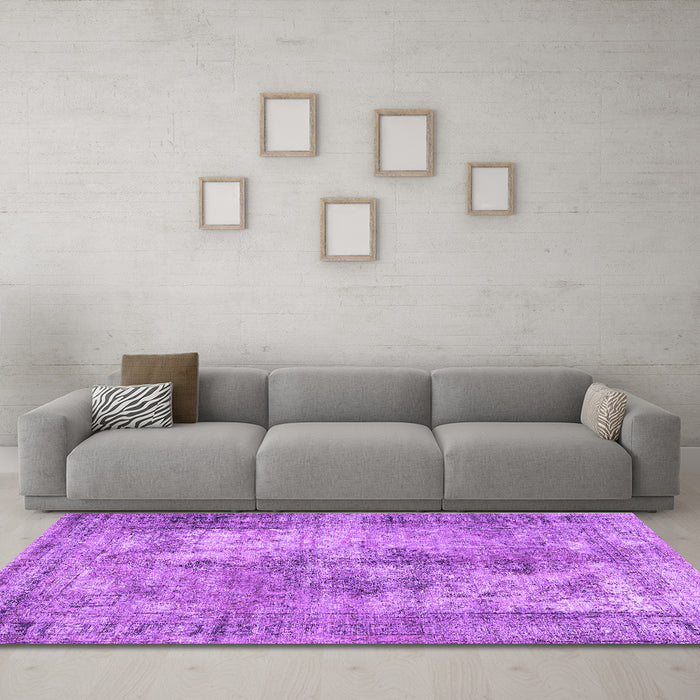 Machine Washable Persian Purple Traditional Area Rugs in a Living Room, wshtr3084pur