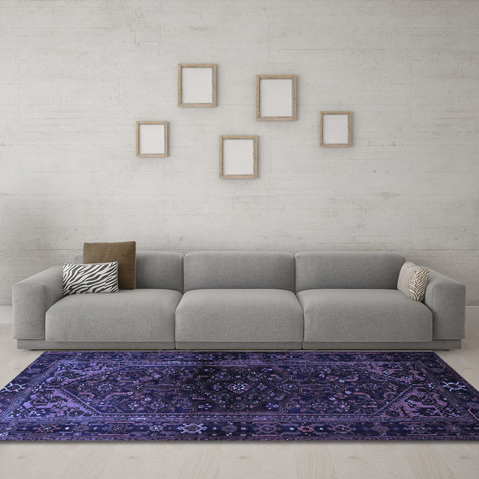 Machine Washable Persian Blue Traditional Rug in a Living Room, wshtr3085blu