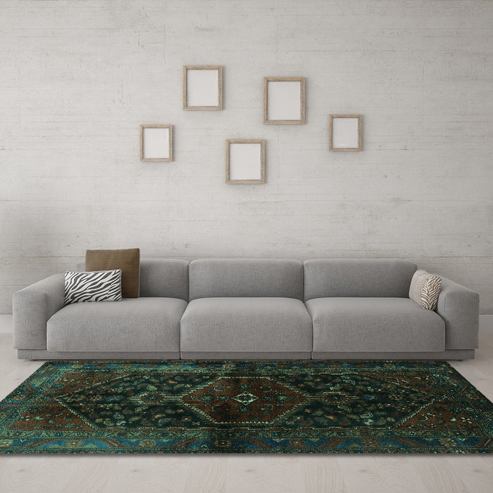 Machine Washable Persian Turquoise Traditional Area Rugs in a Living Room,, wshtr3086turq