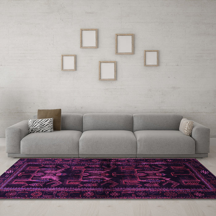 Machine Washable Animal Purple Traditional Area Rugs in a Living Room, wshtr3087pur
