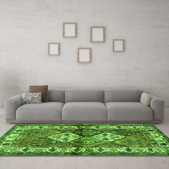 Machine Washable Persian Green Traditional Area Rugs in a Living Room,, wshtr3095grn