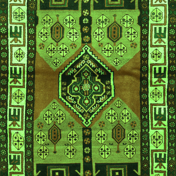 Serging Thickness of Machine Washable Persian Green Traditional Area Rugs, wshtr3097grn
