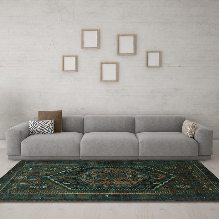 Machine Washable Persian Turquoise Traditional Area Rugs in a Living Room,, wshtr3102turq