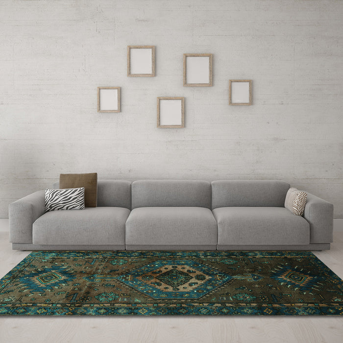 Machine Washable Persian Turquoise Traditional Area Rugs in a Living Room,, wshtr3107turq