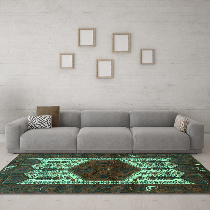 Machine Washable Persian Turquoise Traditional Area Rugs in a Living Room,, wshtr3109turq