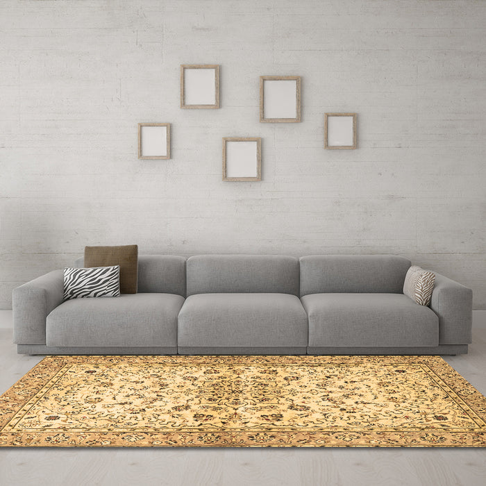 Machine Washable Persian Brown Traditional Rug in a Living Room,, wshtr3110brn