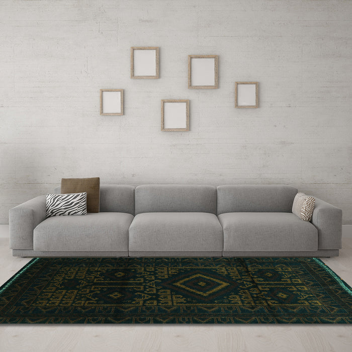 Machine Washable Persian Turquoise Traditional Area Rugs in a Living Room,, wshtr3111turq