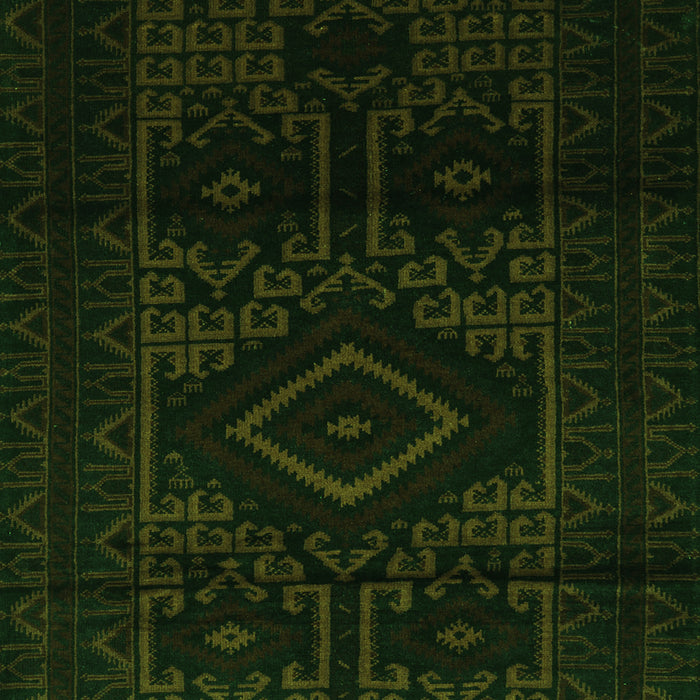Serging Thickness of Machine Washable Persian Green Traditional Area Rugs, wshtr3111grn