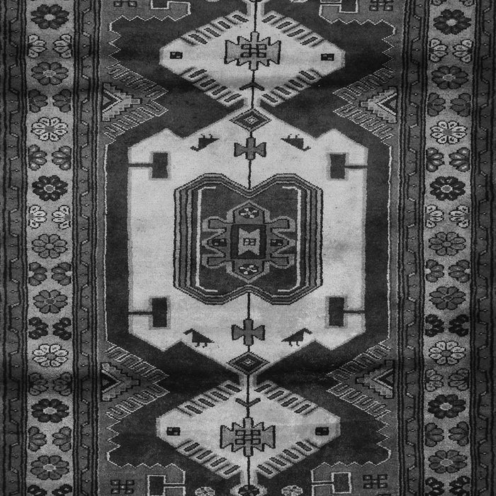 Serging Thickness of Machine Washable Persian Gray Traditional Rug, wshtr3116gry