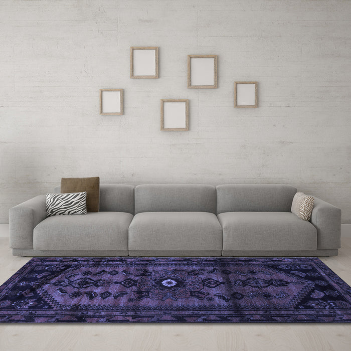 Machine Washable Persian Blue Traditional Rug in a Living Room, wshtr3117blu