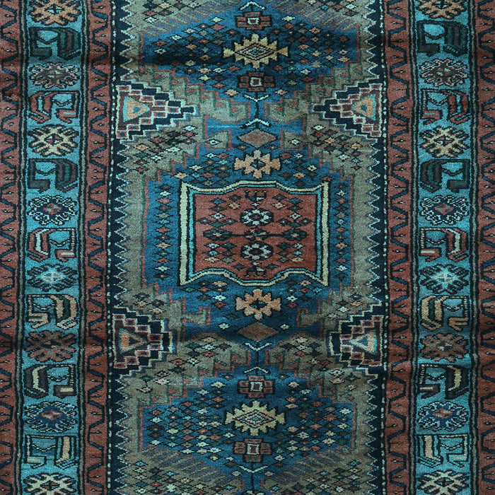 Machine Washable Persian Light Blue Traditional Rug, wshtr3118lblu