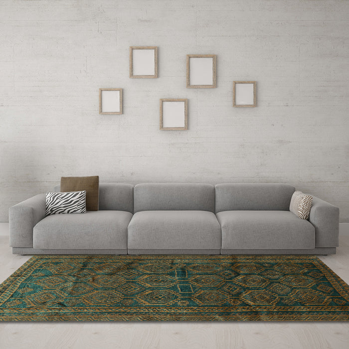 Machine Washable Persian Turquoise Traditional Area Rugs in a Living Room,, wshtr311turq